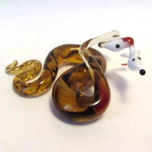 Glazen slang met muis